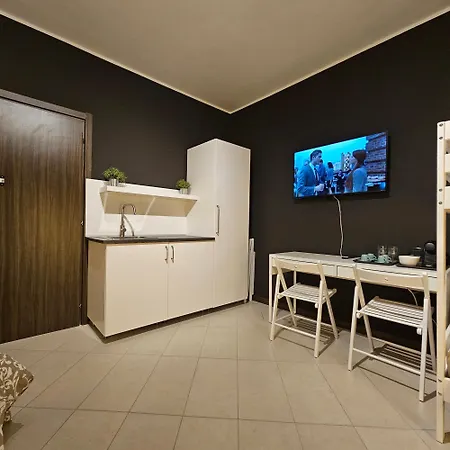 San Donato Policlinico Bbking Hotel San Donato Milanese Exterior photo